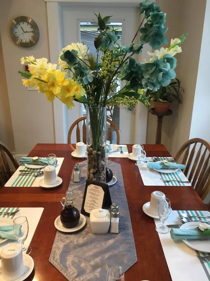**** Bed & Breakfast Windsor Guest House Vancouver Canada